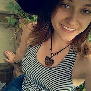 Meet your Posher, Abigail